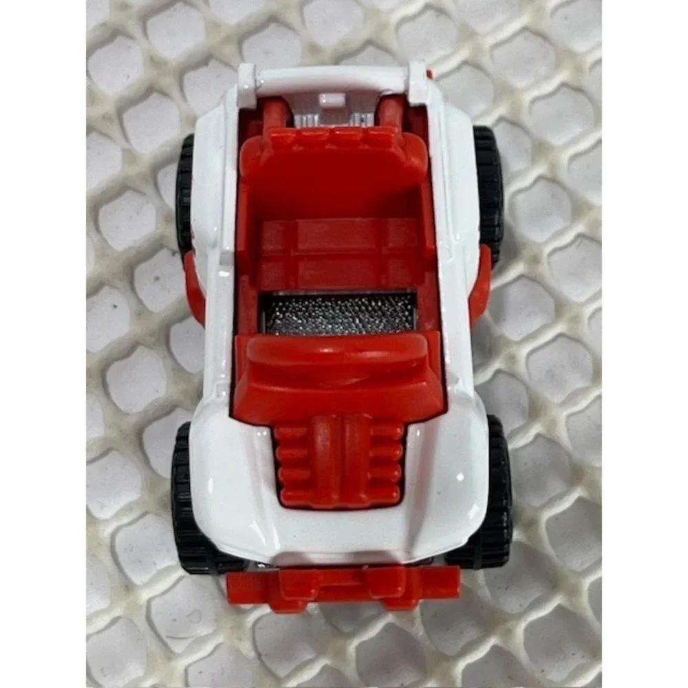 2017 Hot Wheels HW‎ Ride-Ons 2/5 Bogzilla 16/250 White EUC
